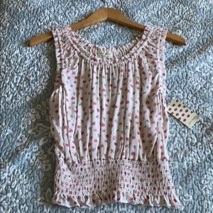 Delicate pink rose top